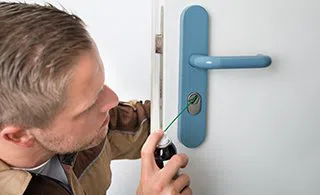 Lock Locksmith Tech Colorado Springs, CO 719-315-3314 Lock Locksmith Tech Colorado Springs, CO 719-315-3314 - re-key-locks